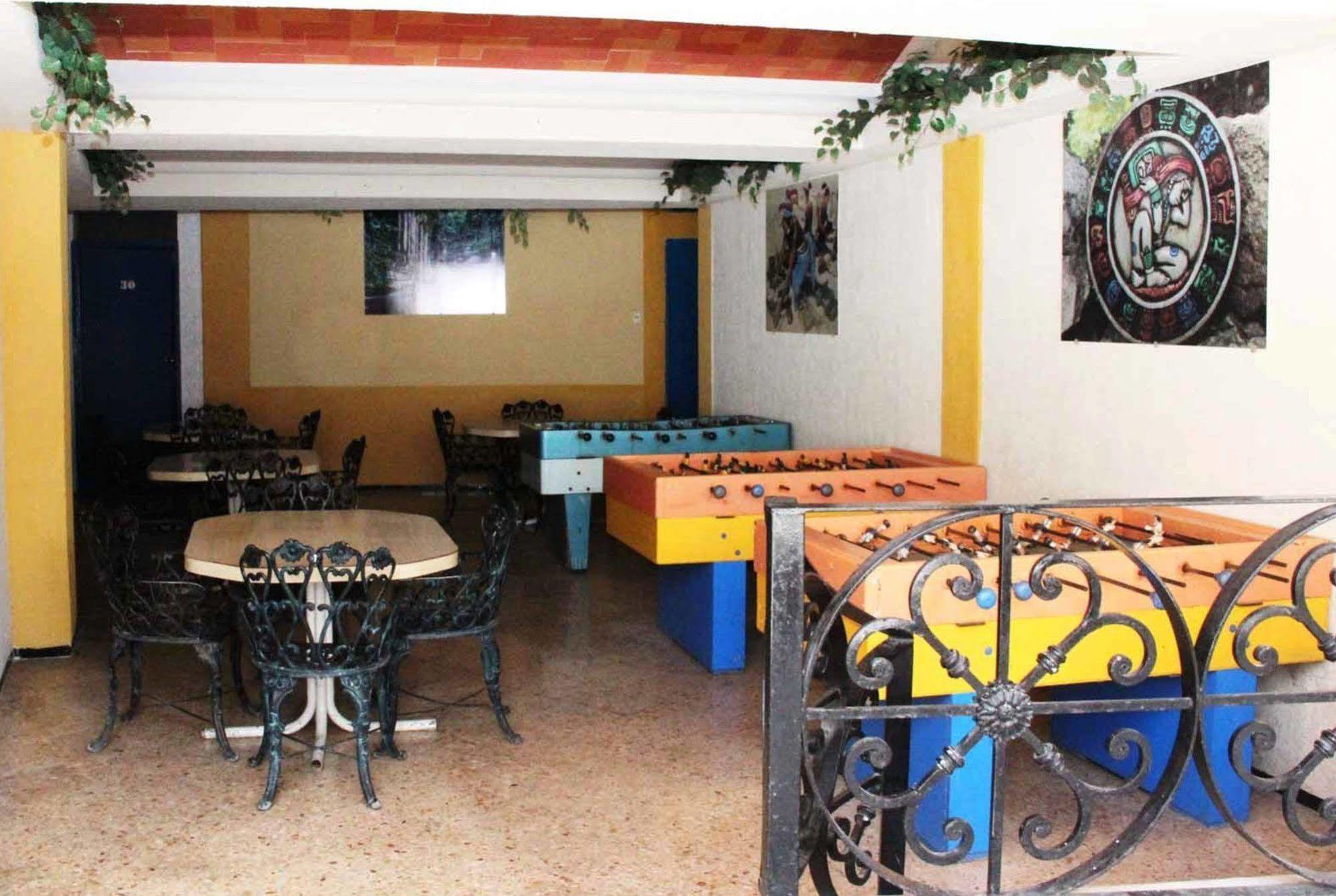 Hotel Suites Elia Noemi Mérida Exteriör bild